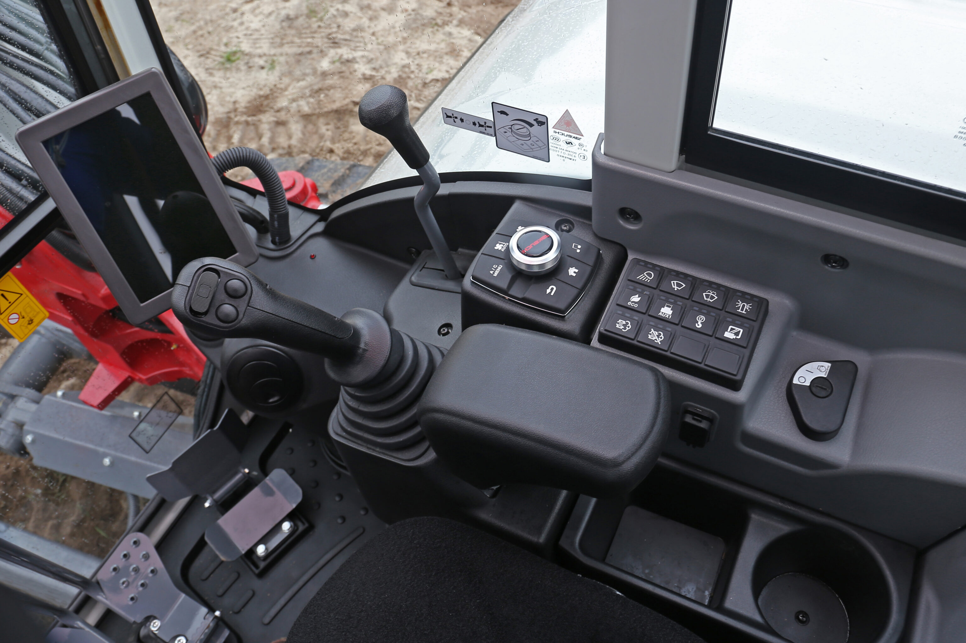 Takeuchi TB370 Two Piece Boom climate control