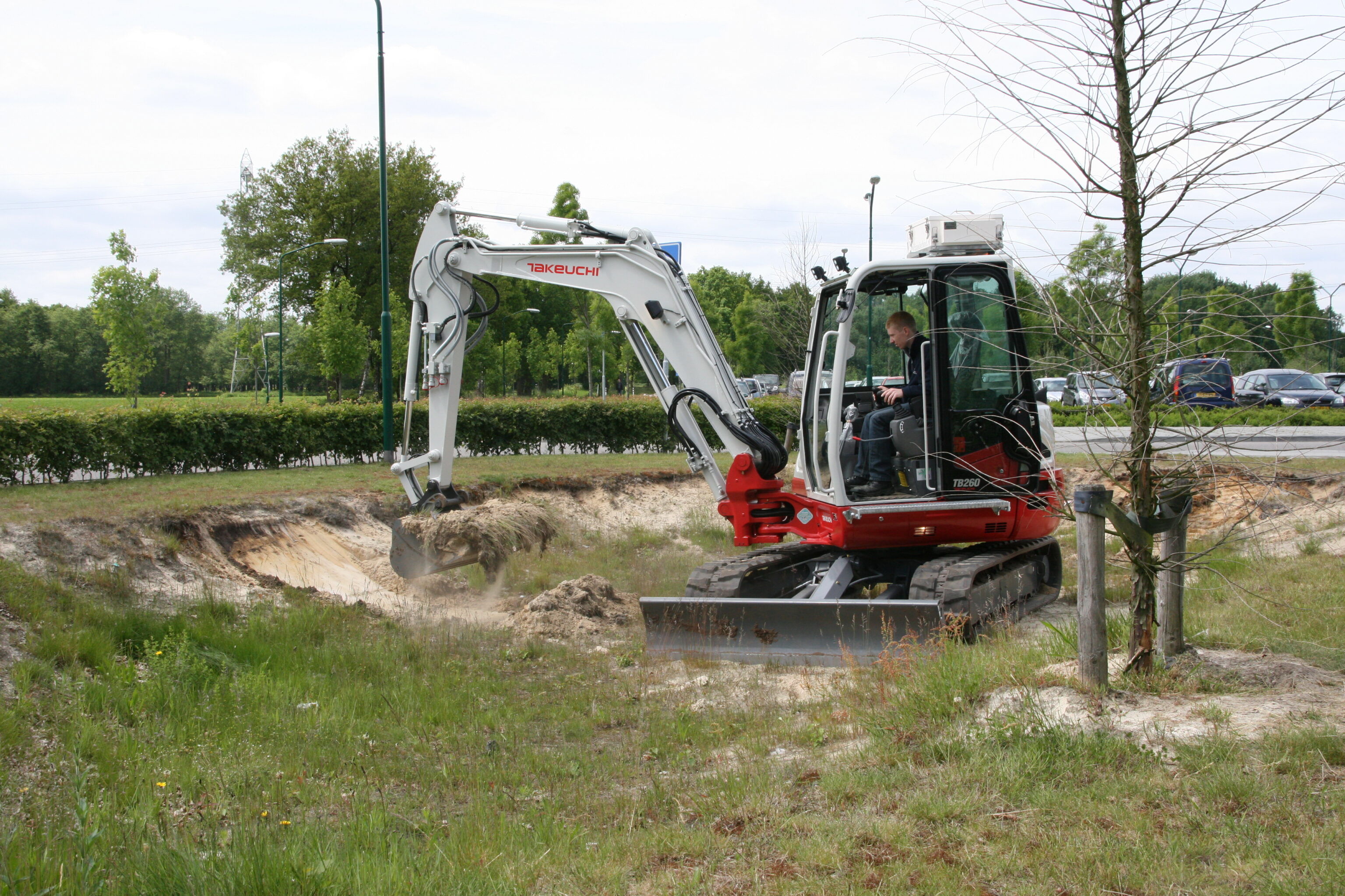 TB260 minigraver grondverzet
