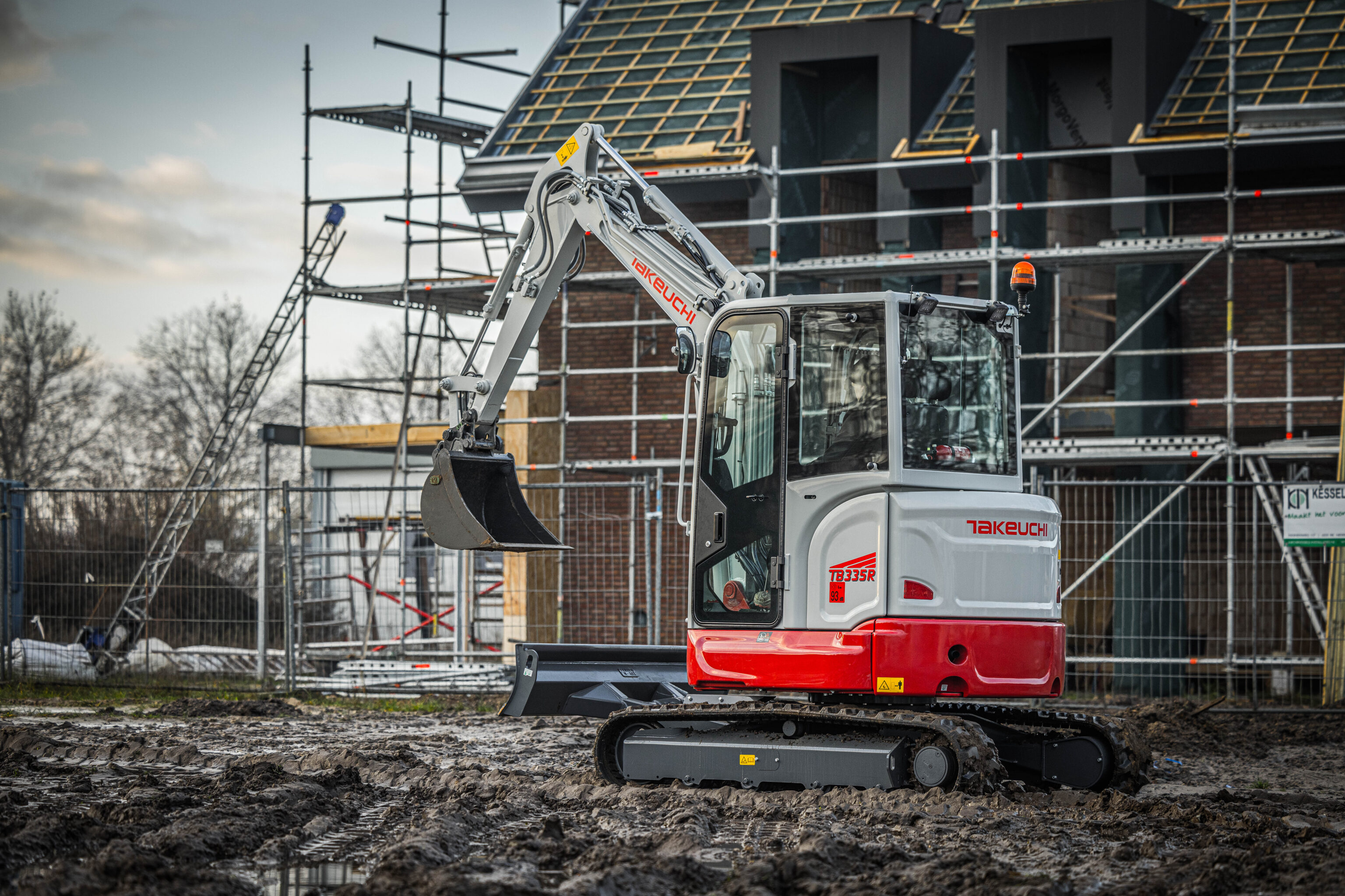 TB335 op bouwplaats